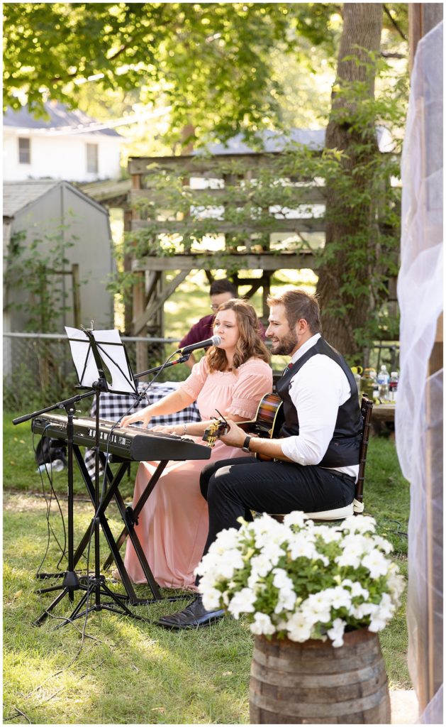 Beautiful Backyard Summer Wedding